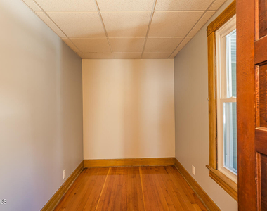 65 Van Derveer Street - Photo Thumbnail 12