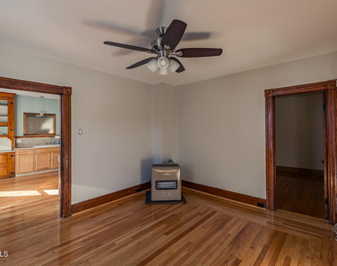 65 Van Derveer Street - Photo Thumbnail 4