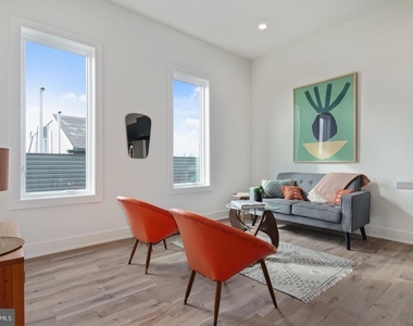 1822 N Front Street - Photo Thumbnail 10