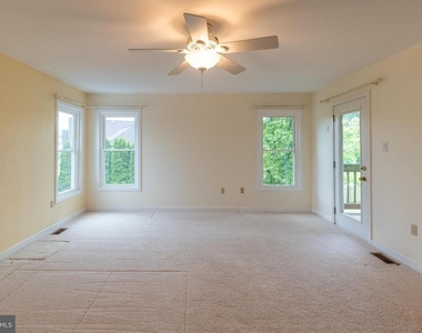 56 W Windrose Drive - Photo Thumbnail 57