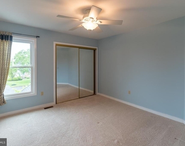56 W Windrose Drive - Photo Thumbnail 49