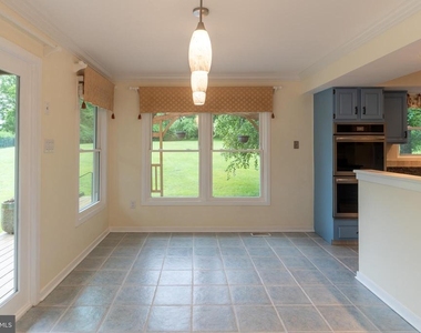 56 W Windrose Drive - Photo Thumbnail 25