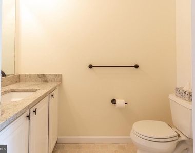 56 W Windrose Drive - Photo Thumbnail 19