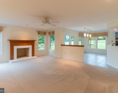 56 W Windrose Drive - Photo Thumbnail 31