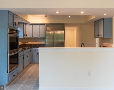 56 W Windrose Drive - Photo Thumbnail 27