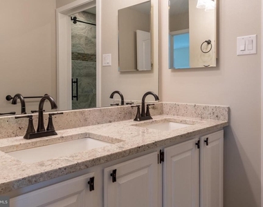 56 W Windrose Drive - Photo Thumbnail 52