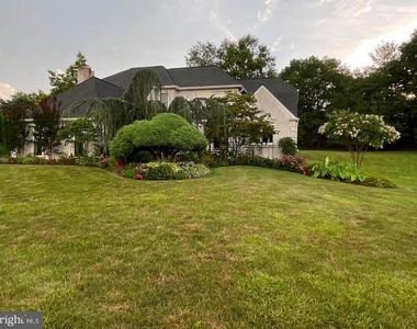 56 W Windrose Drive - Photo Thumbnail 73