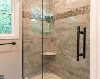 56 W Windrose Drive - Photo Thumbnail 54