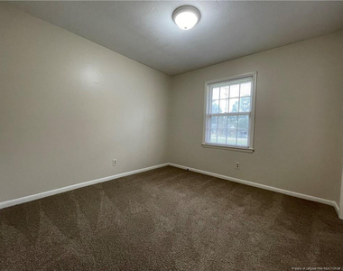 4912 Rosehill Road - Photo Thumbnail 6