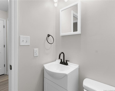 1122 Morgan Street - Photo Thumbnail 6