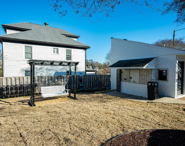211 Ashe Avenue - Photo Thumbnail 7