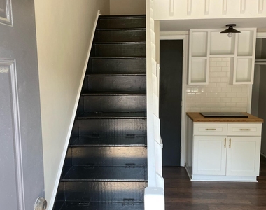 211 Ashe Avenue - Photo Thumbnail 6