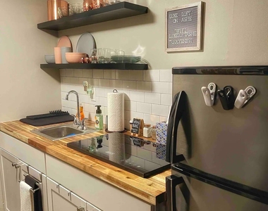 211 Ashe Avenue - Photo Thumbnail 3