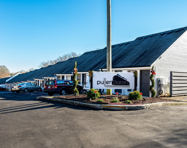 211 Ashe Avenue - Photo Thumbnail 1