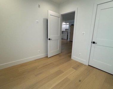 1658 K Street Ne - Photo Thumbnail 25
