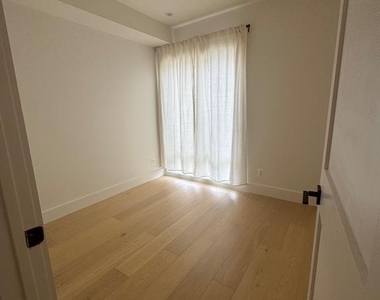 1658 K Street Ne - Photo Thumbnail 20