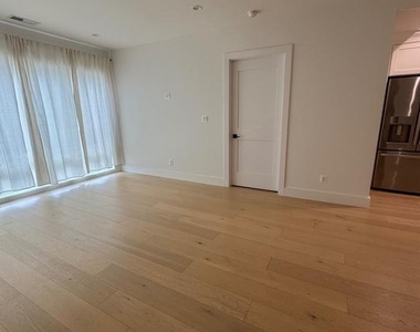 1658 K Street Ne - Photo Thumbnail 26