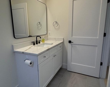 1658 K Street Ne - Photo Thumbnail 19