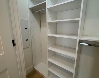 1658 K Street Ne - Photo Thumbnail 10