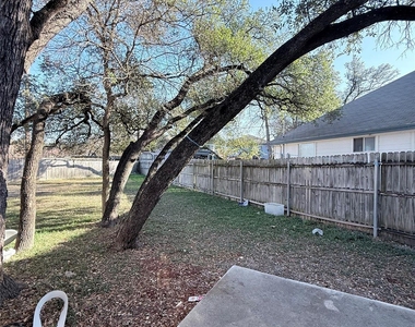 8621 Talyne Chaise Cir - Photo Thumbnail 15
