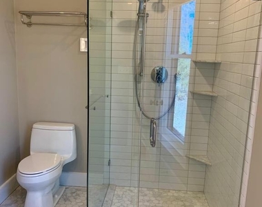 652 Ivy Hl - Photo Thumbnail 17