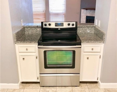 2414 Longview St - Photo Thumbnail 12