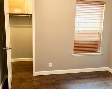 2414 Longview St - Photo Thumbnail 22