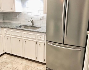 2414 Longview St - Photo Thumbnail 11