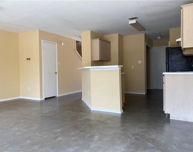 9609 Nightjar Dr - Photo Thumbnail 1
