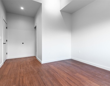 3515 Webberville Rd - Photo Thumbnail 9