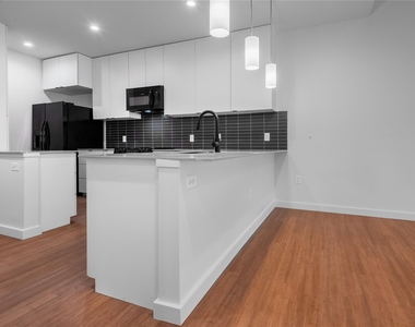 3515 Webberville Rd - Photo Thumbnail 4