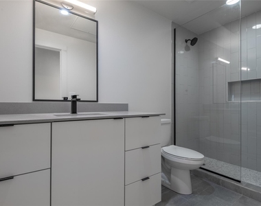 3515 Webberville Rd - Photo Thumbnail 8