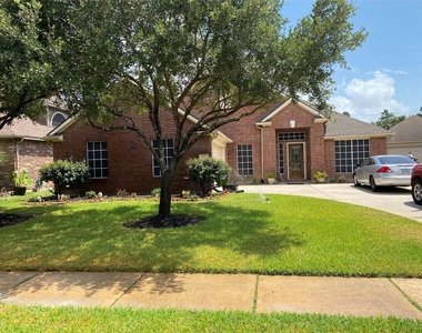 17702 Forest Haven Trail - Photo Thumbnail 25
