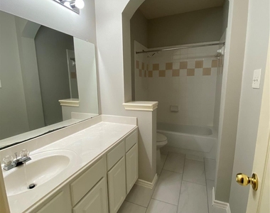 17702 Forest Haven Trail - Photo Thumbnail 18
