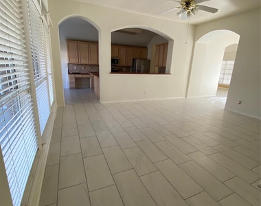 17702 Forest Haven Trail - Photo Thumbnail 8