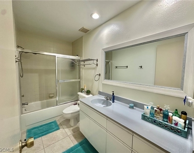 13212 Tall Pine Circle - Photo Thumbnail 20