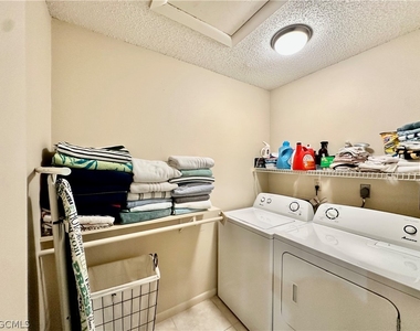 13212 Tall Pine Circle - Photo Thumbnail 12