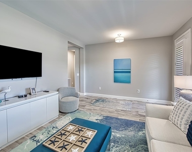 2925 Willow Ridge Court - Photo Thumbnail 10