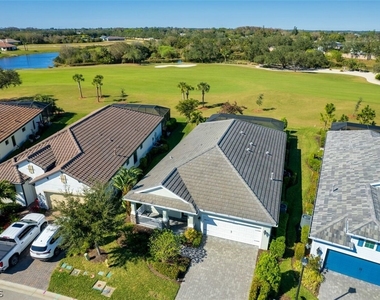 2925 Willow Ridge Court - Photo Thumbnail 3