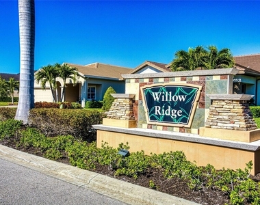 2925 Willow Ridge Court - Photo Thumbnail 1