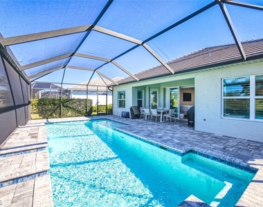 2925 Willow Ridge Court - Photo Thumbnail 18