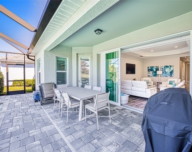 2925 Willow Ridge Court - Photo Thumbnail 19