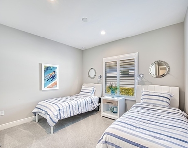 2925 Willow Ridge Court - Photo Thumbnail 24