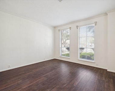 12831 Dove Point Lane - Photo Thumbnail 6