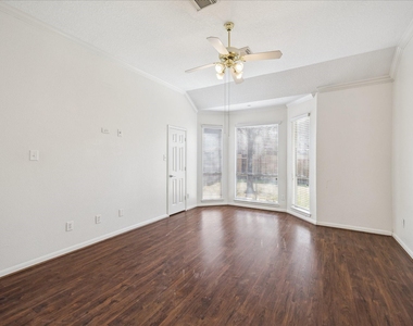 12831 Dove Point Lane - Photo Thumbnail 31