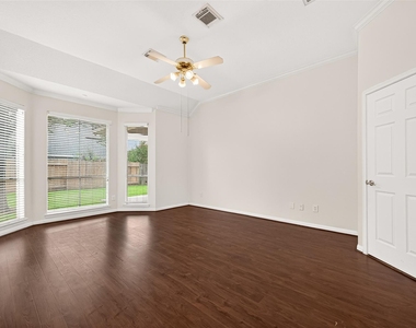 12831 Dove Point Lane - Photo Thumbnail 35