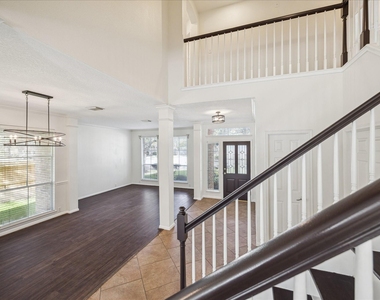 12831 Dove Point Lane - Photo Thumbnail 16