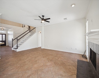 12831 Dove Point Lane - Photo Thumbnail 18