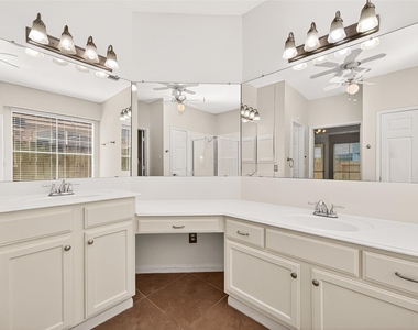 12831 Dove Point Lane - Photo Thumbnail 40