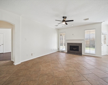 12831 Dove Point Lane - Photo Thumbnail 17